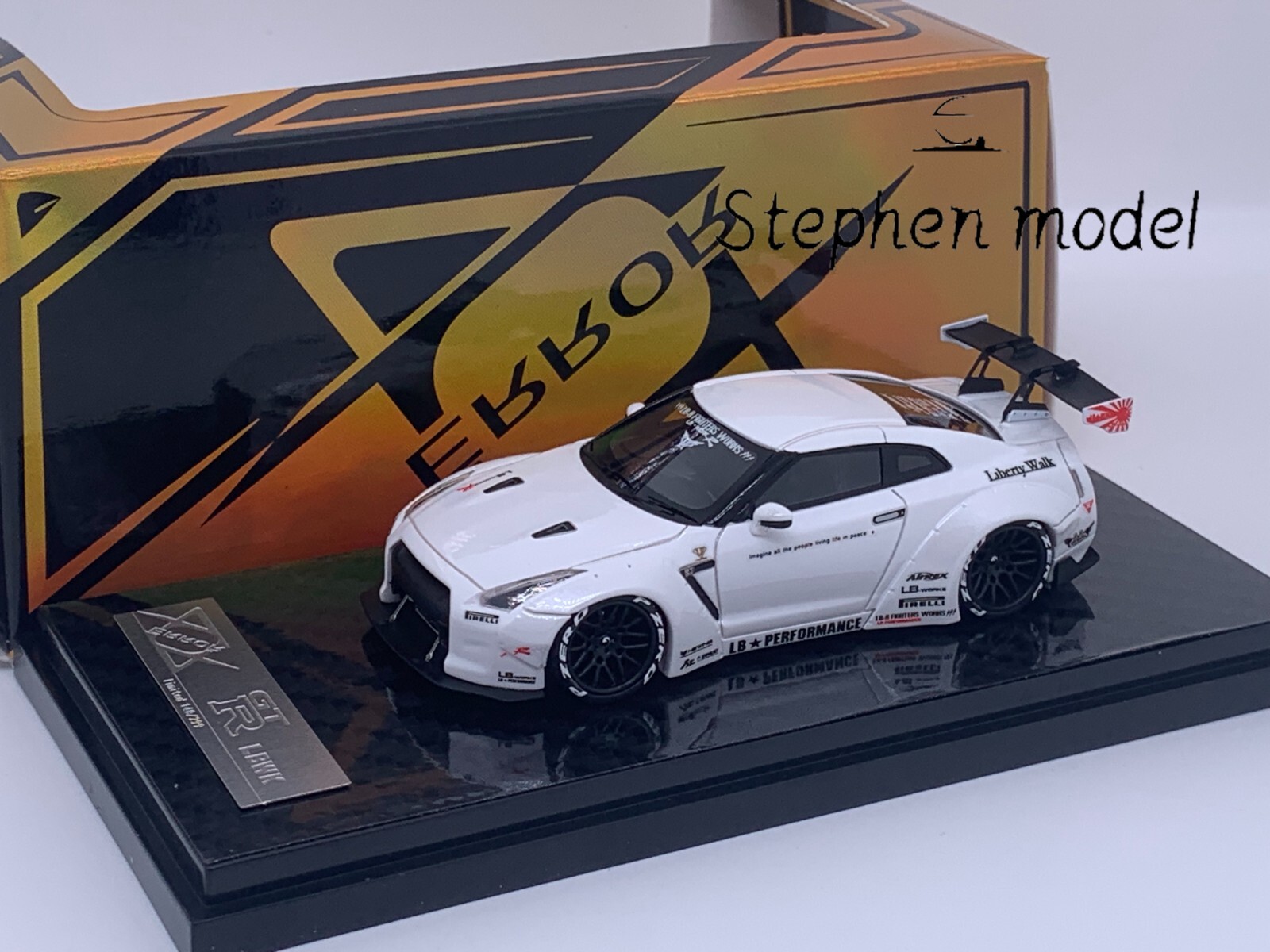 Error 404 1:64 Nissan GTR R35 LBWK Widebody pearl white Error 404 1:64 Nissan GTR R35 LBWK Widebody pearl white