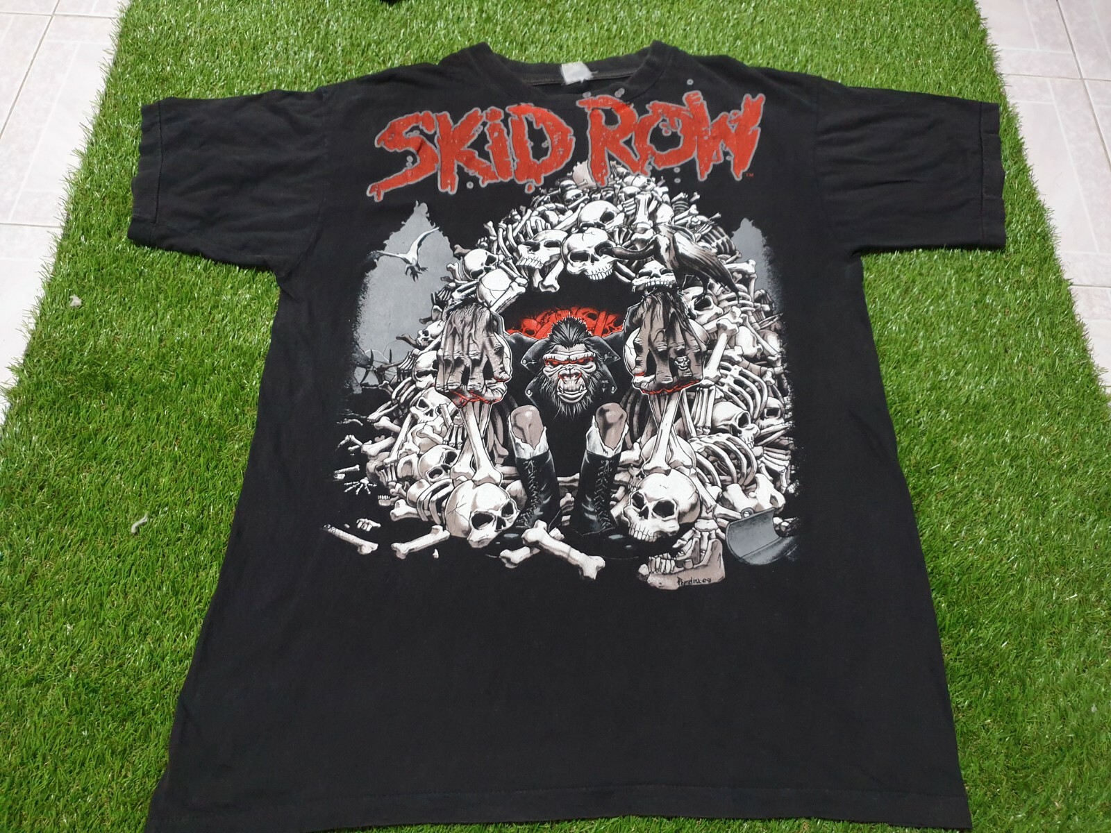 SKID ROW レッド Tシャツ Mサイズ 1991年製 SKID ROW レッド Tシャツ Mサイズ 1991年製 ROW SKID Tシャツ 0 Vintage