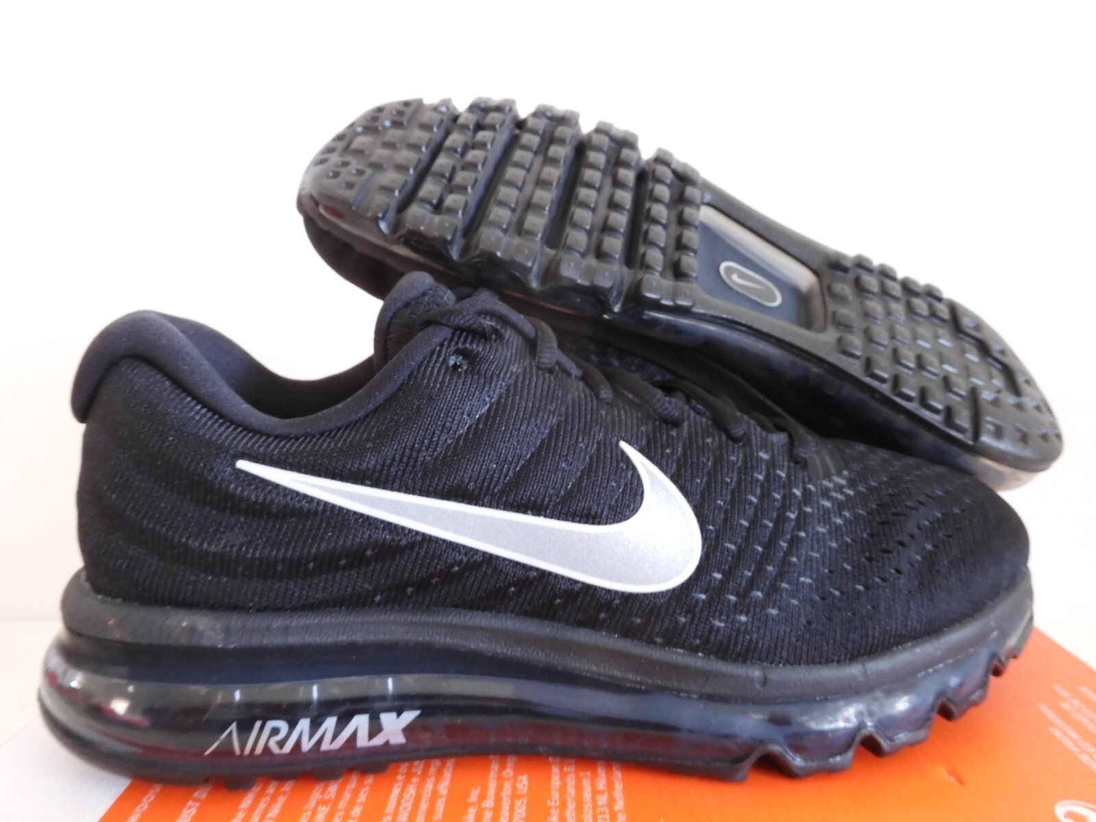WMNS NIKE AIR MAX 2017 BLACK-METALLIC SILVER SZ 10 [849560