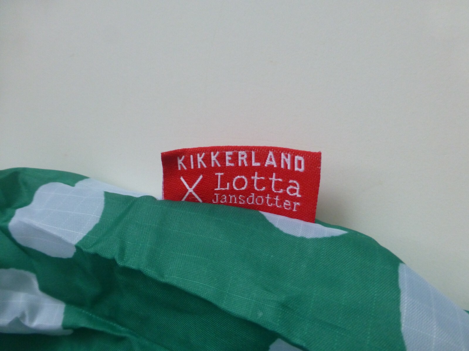 Kikkerland Wasserdichte Tasche – Grüner Dry Bag Für Strand, Pool & Sport