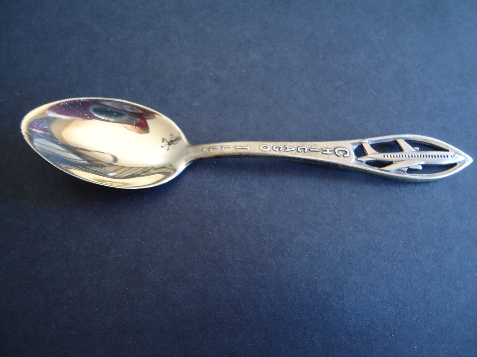 Vintage Sterling CHICAGO SOUVENIR SPOON  AIRPLANE 4 1/8