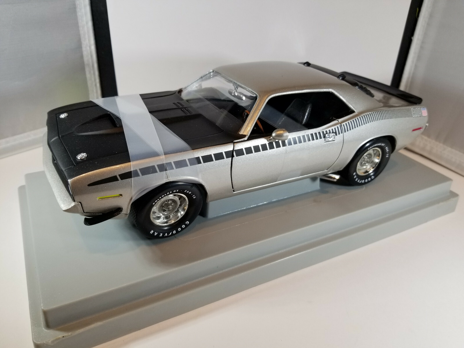 1970 PLYMOUTH AAR CUDA 1/18 アメリカンマッスル 1970 Plymouth AAR CUDA. ERTL American Muscle. 1:18. Used