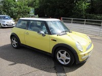 2004 MINI HATCHBACK 1.6 Cooper 3dr HATCHBACK Petrol Manual