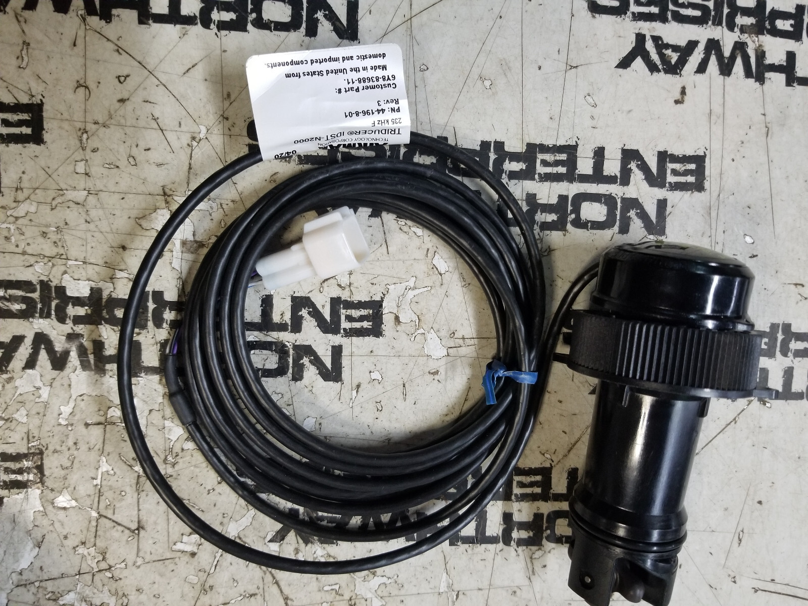 YAMAHA MULTISENSOR THRU HULL # 6Y8-83688-11-00  44-196-8-01 - Picture 9 of 10