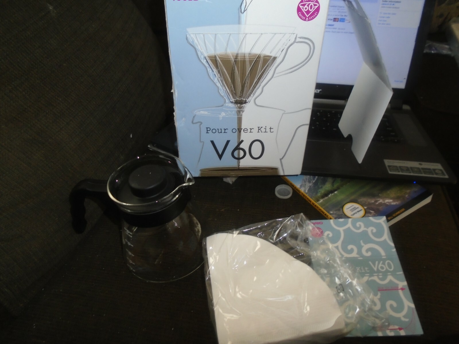 Hario V60 Pour Over Coffee Starter Kit, Size 02, Clear not complete