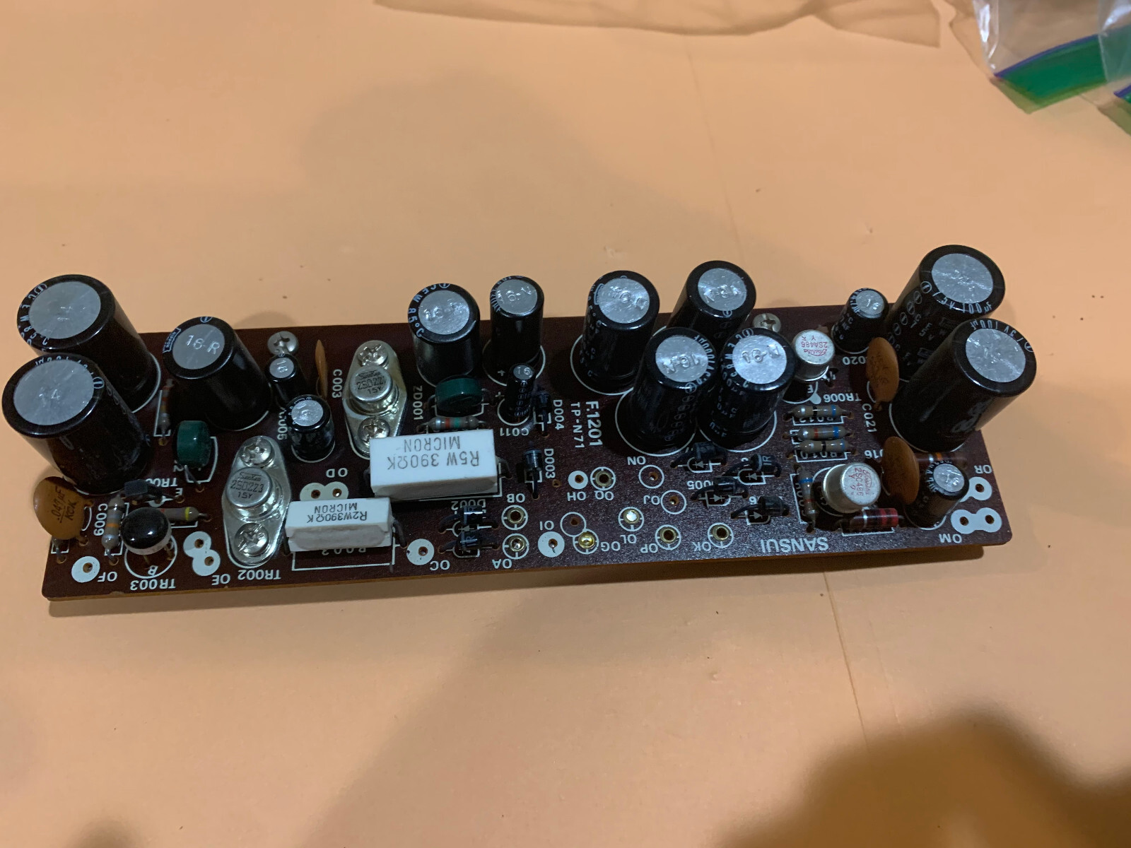 SANSUI SDN50-BW1
50インチハイビジョンテレビ Sansui Eight Vintage Stereo Receiver Power Supply Block F