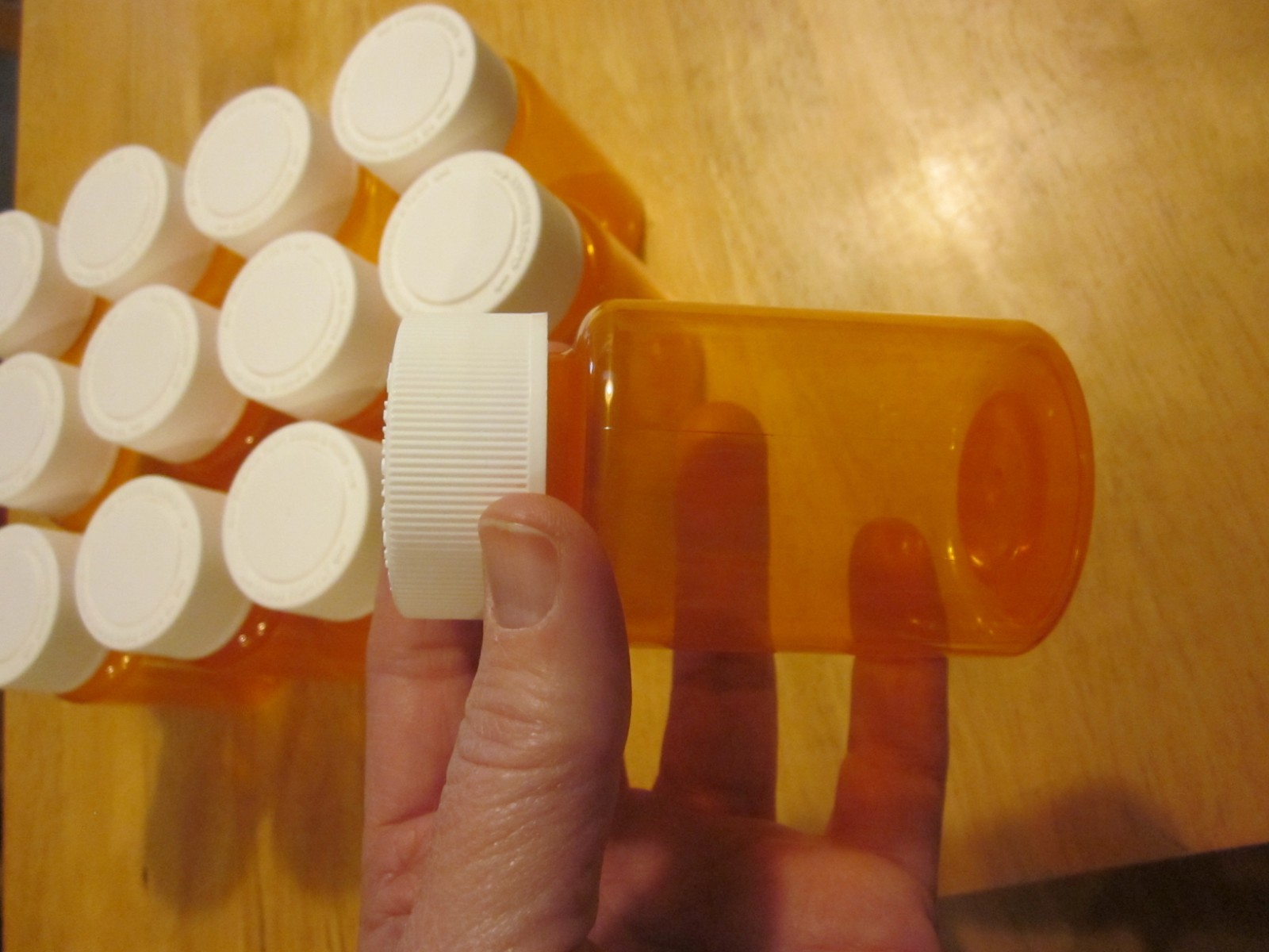 Lot of 12 Empty Prescription Bottles Plastic Storage Containers Crafts Organize