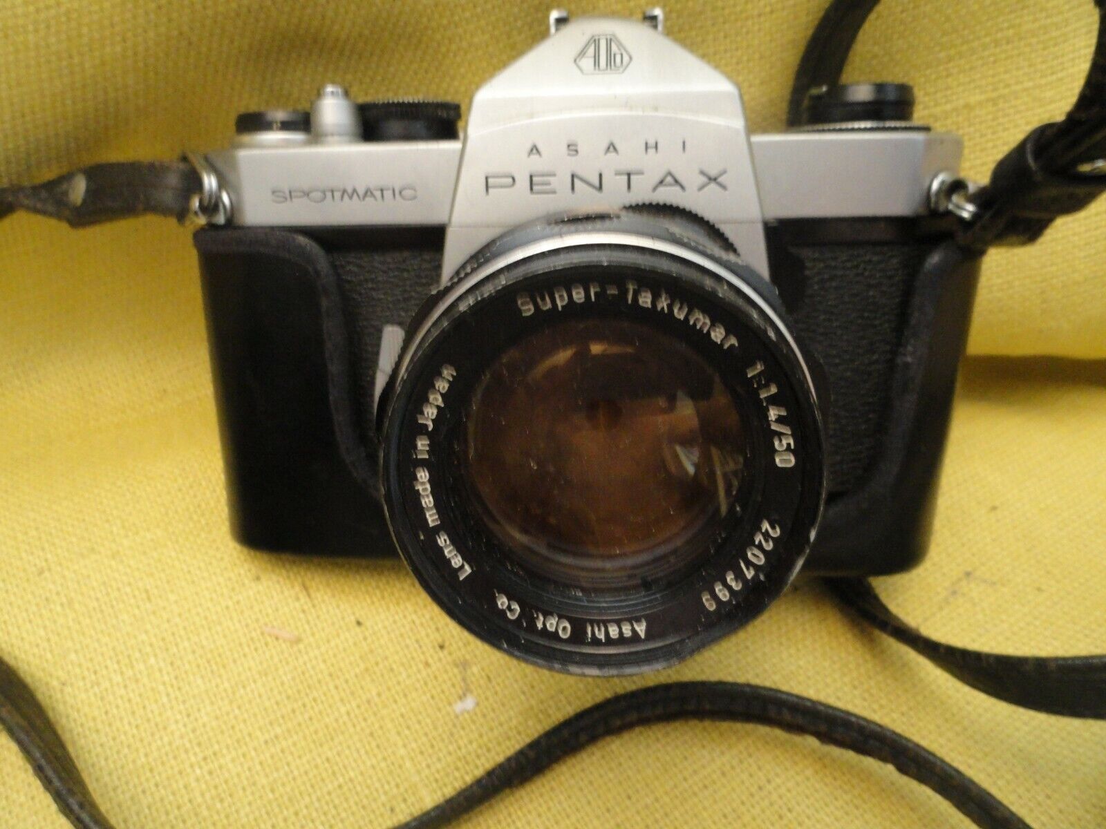 Vintage Pentax Sportmatic w/ Asahi Lens Super Takumar 50mm Vintage Pentax Sportmatic w/ Asahi Lens Super Takumar 50mm