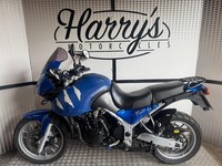 Triumph Tiger .955i , luggage, 2005 ,adventure/ touring motorcycle