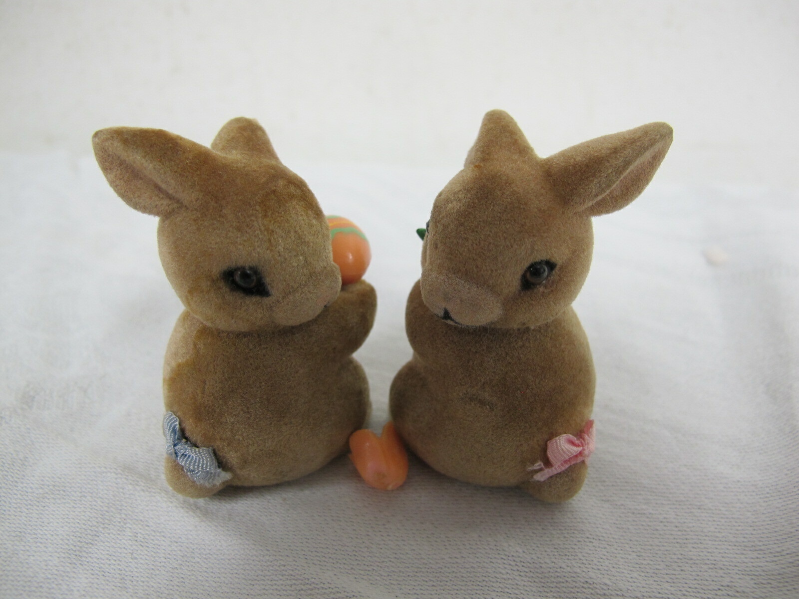 GEORGE GOOD JOSEF ORIGINALS FLOCKED FUZZY BUNNY RABBITS (2)