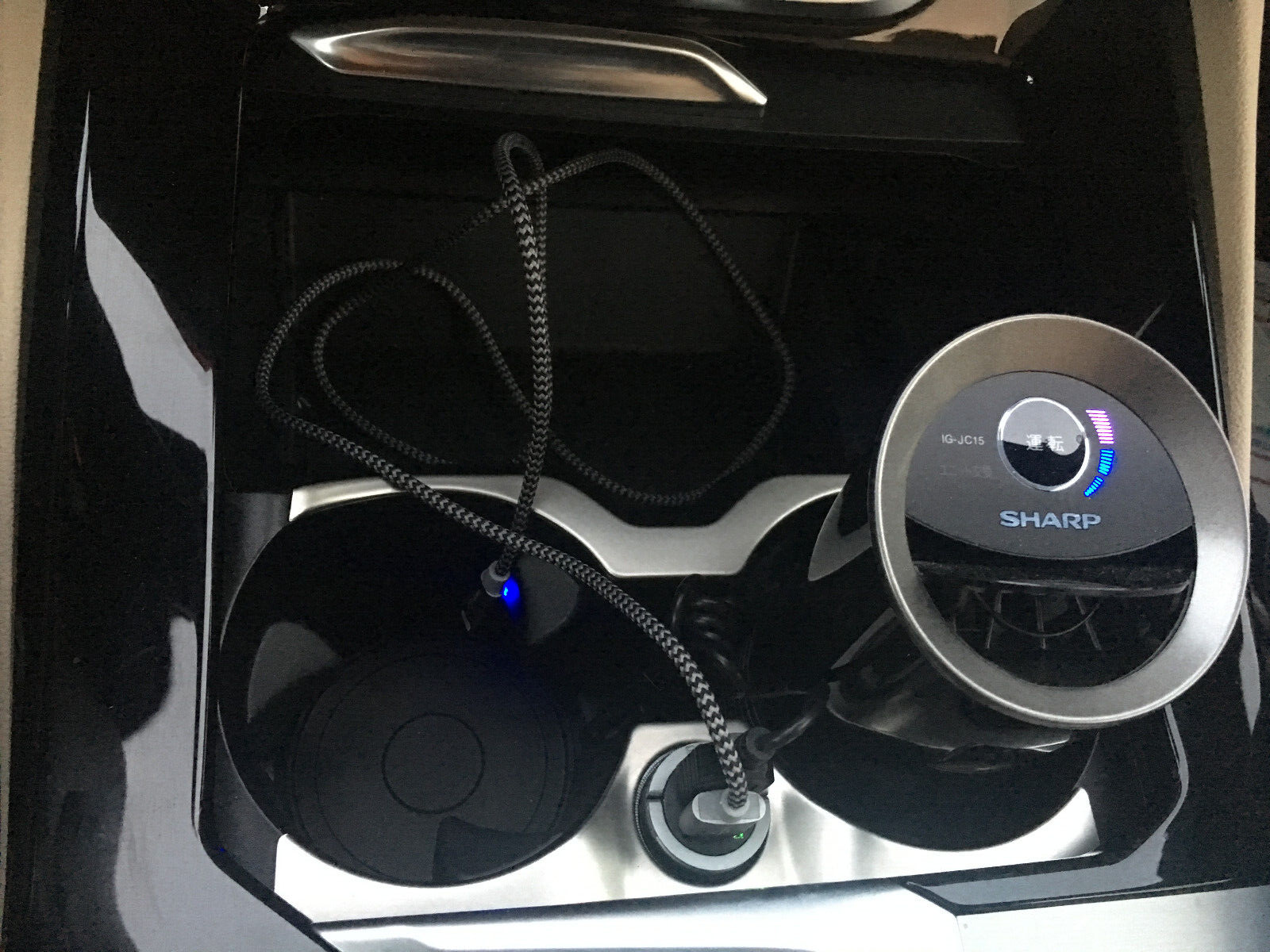 New~OEM Genuine BMW Dual USB Charger Charging Adaptor  65412311598 2 ports