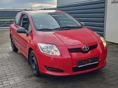 Toyota Auris E15 06-10