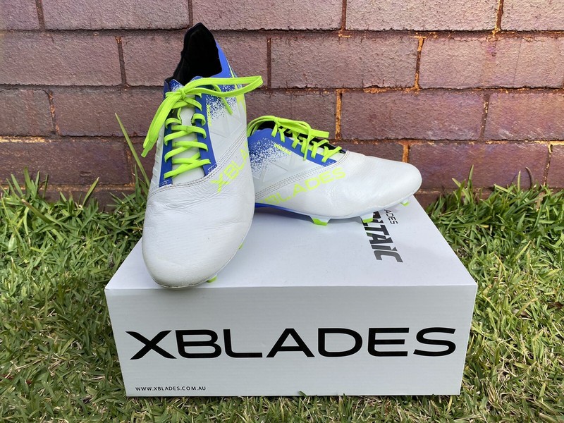 football boots size 11.5