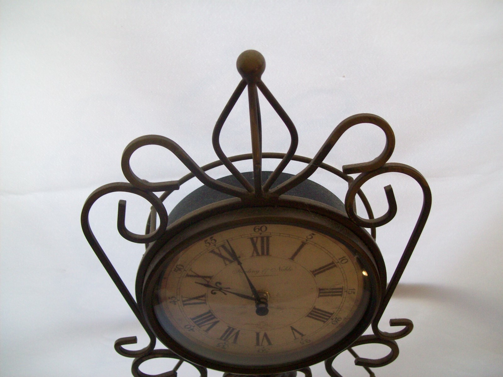 Sterling & Noble Pendulum Quartz Wall Clock Metal  Bronze Finish Antique Style