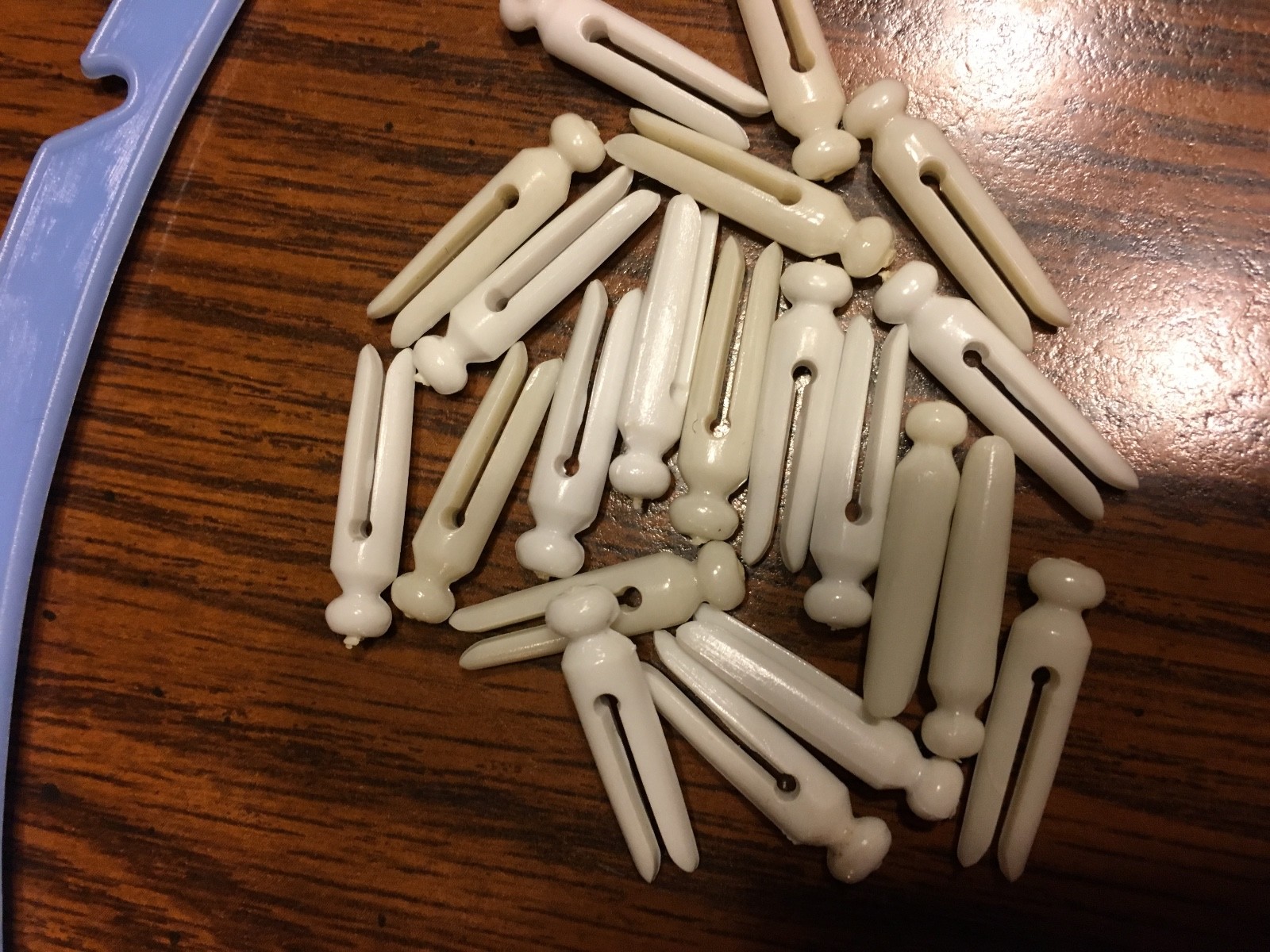 Vintage Original Totsy Doll Hangers & Clothes Pins 1950s Springfield MA