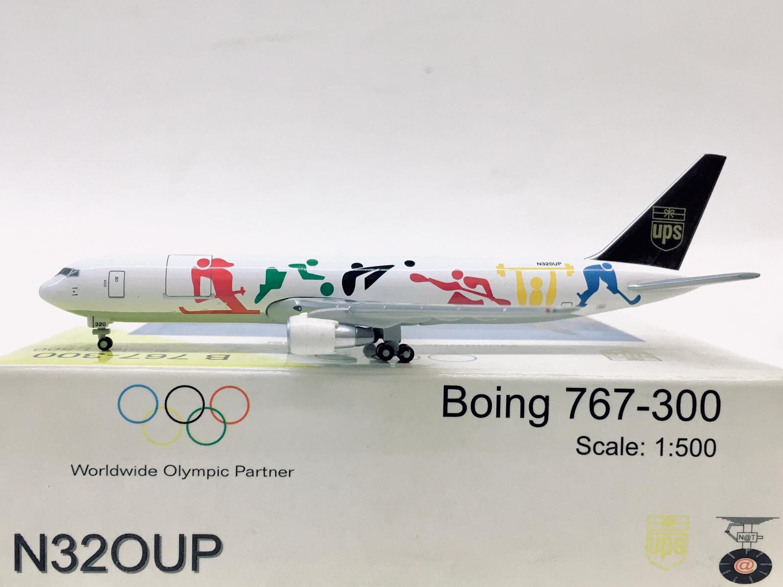 航空機・ヘリコプター \"World Olympic Partner\" UPS Herpa 1/500 World Olympic Partner