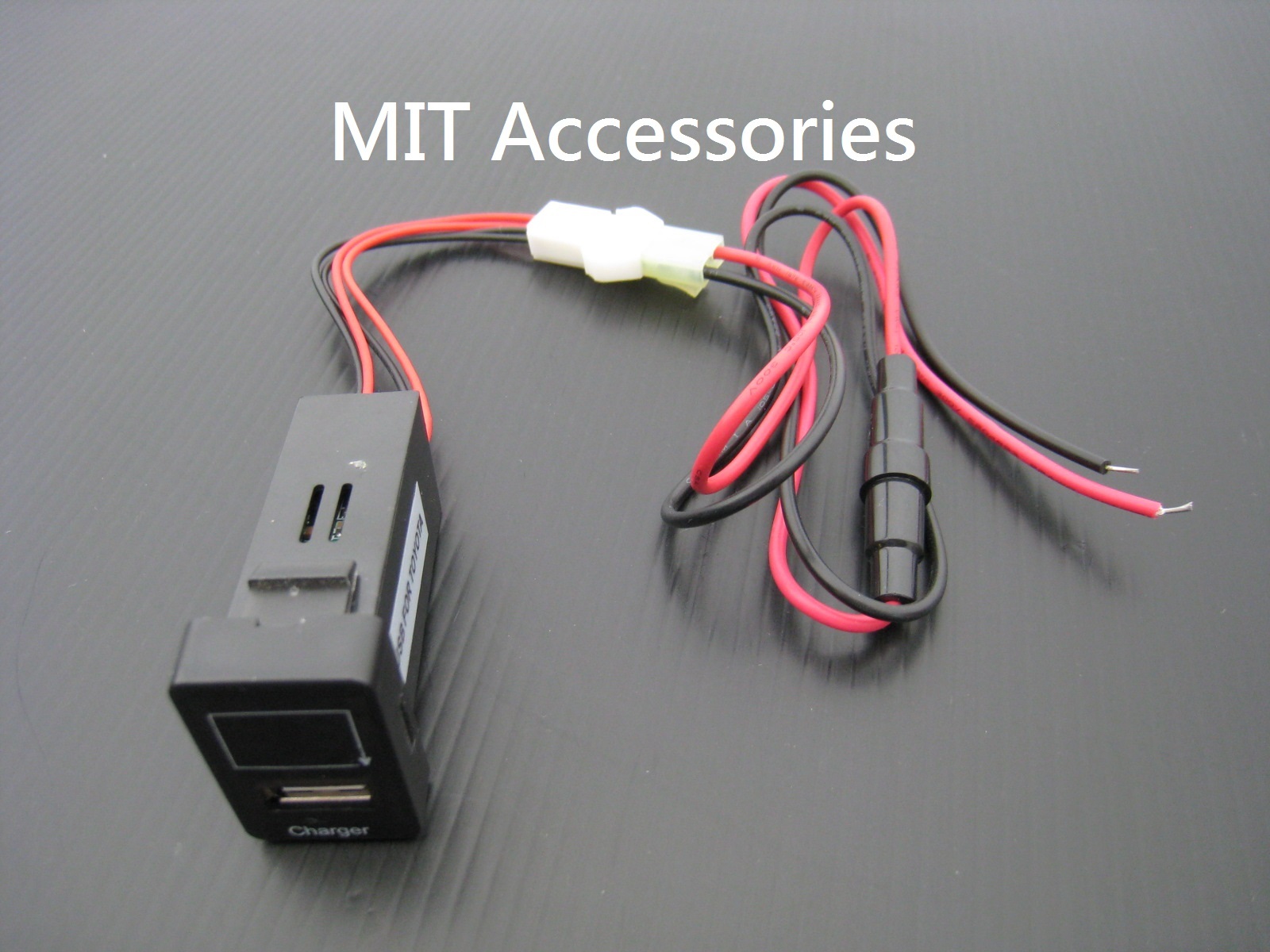 Car & Truck Parts MIT TOYOTA SIENNA CAMRY COROLLA 201217 USB port