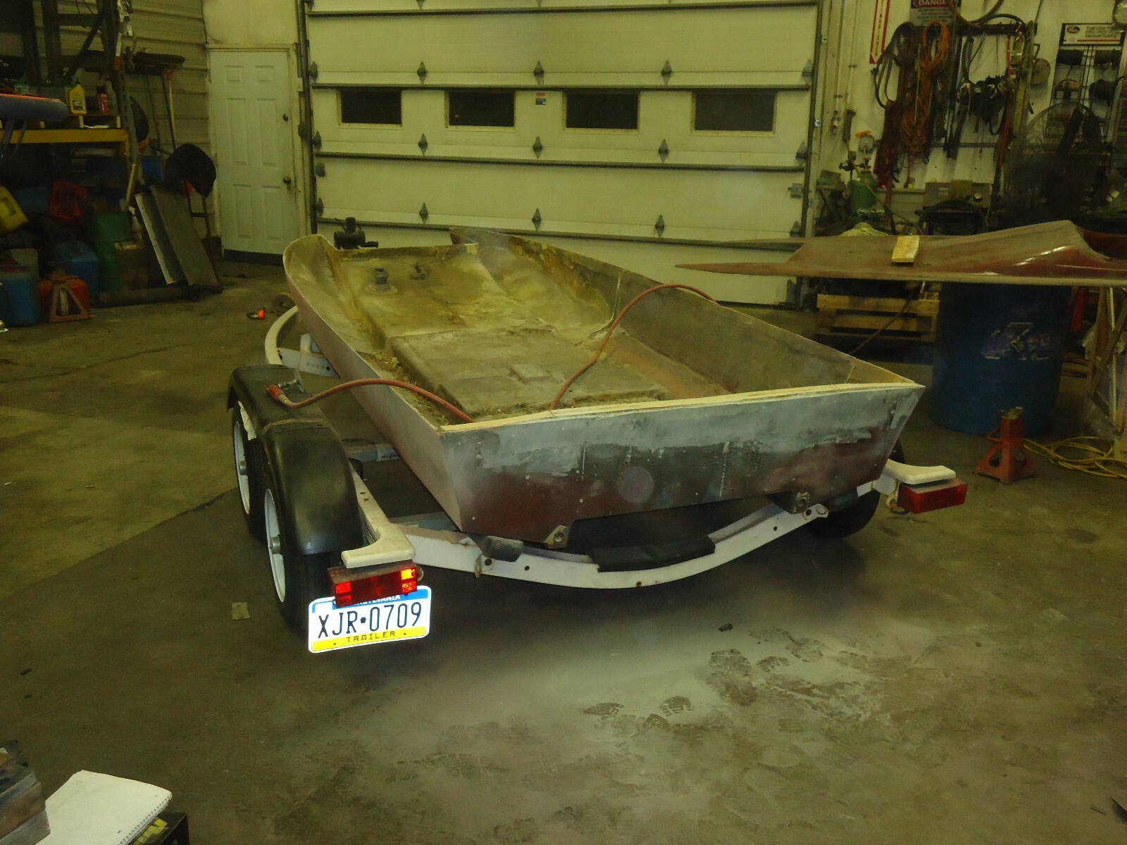10.5' tunnel hull boat project