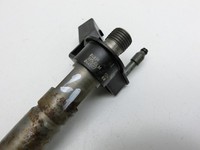 BMW X1 E84 LCI 12-15 2,0d 160KW Injektor Einspritzdüse Zyl.4 BMW X1 E84 LCI 12-15 29.10.2012 7823461 13537823461... Vorschau 4