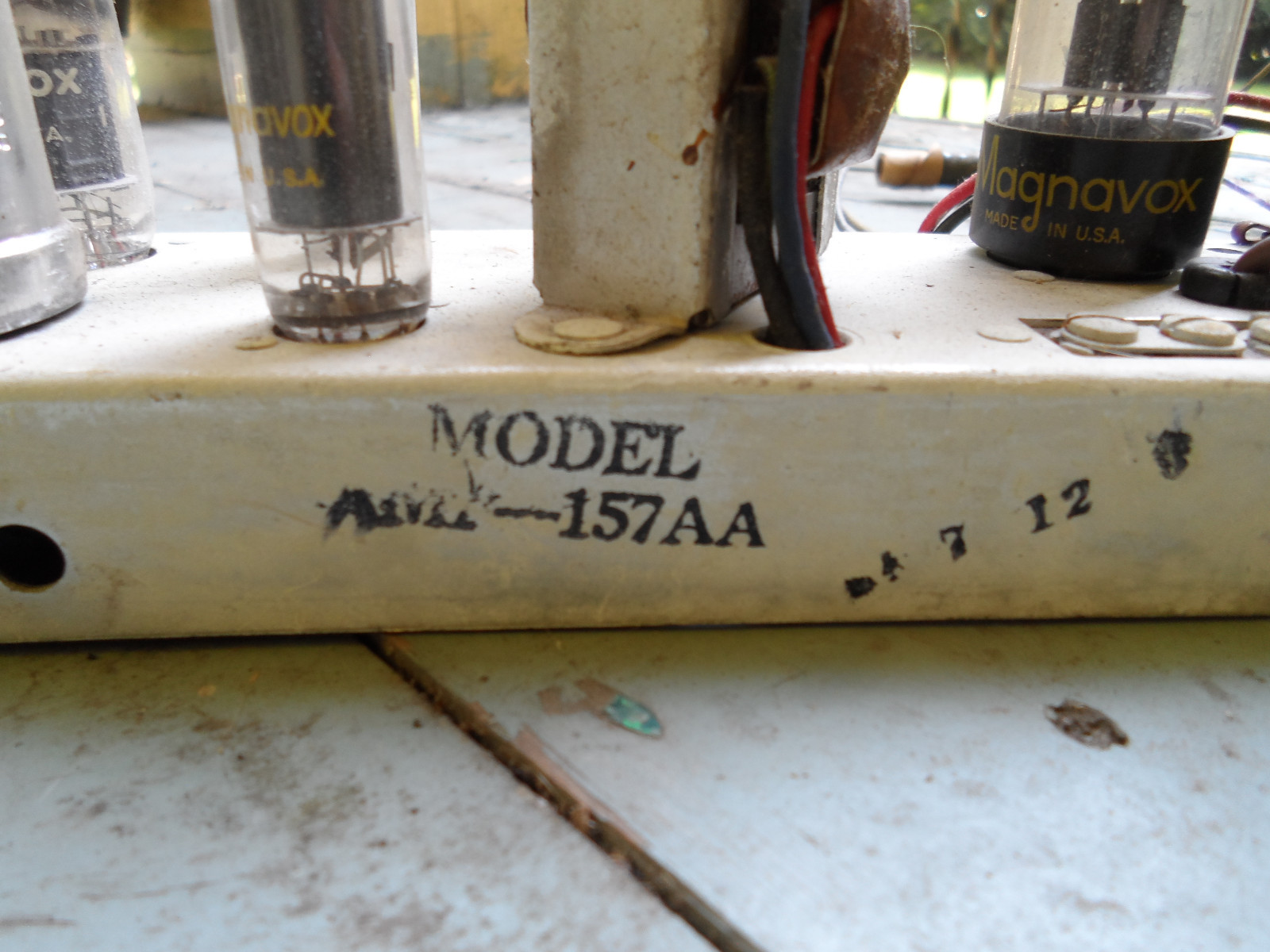 Vintage Magnavox 157AA Tube Amplifier