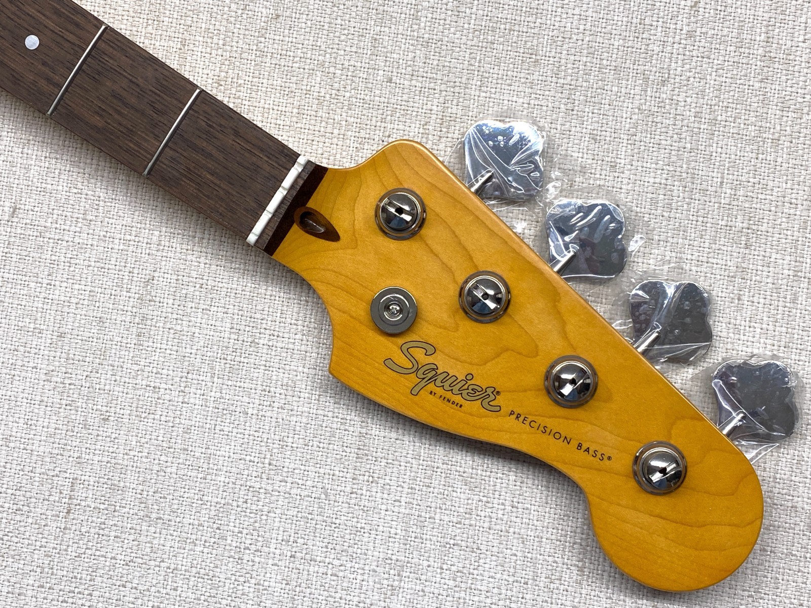 Squier P-Bass ネック s-l400.jpg