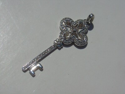 Diamond and Sterling Silver Skeleton Key Pendant Cross in Center India