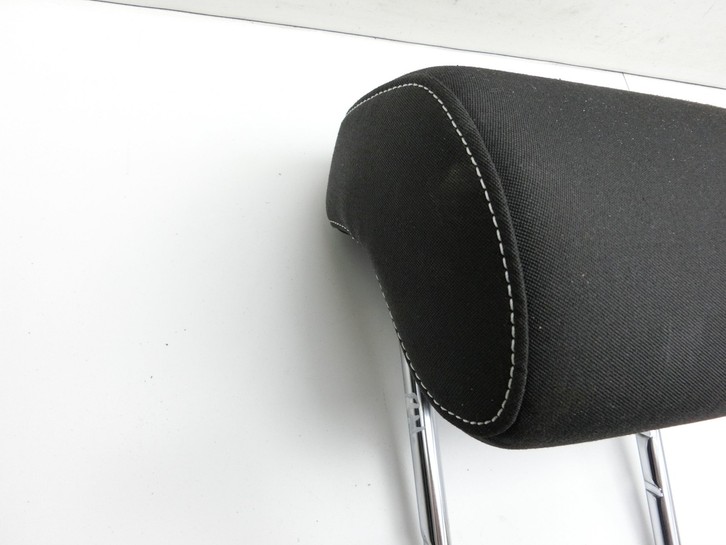 VW Golf VI 6 09-13 Kopfstütze Rechts Hinten VW Golf VI 6 09-13 15.10.2012 gebraucht Vorschau 2