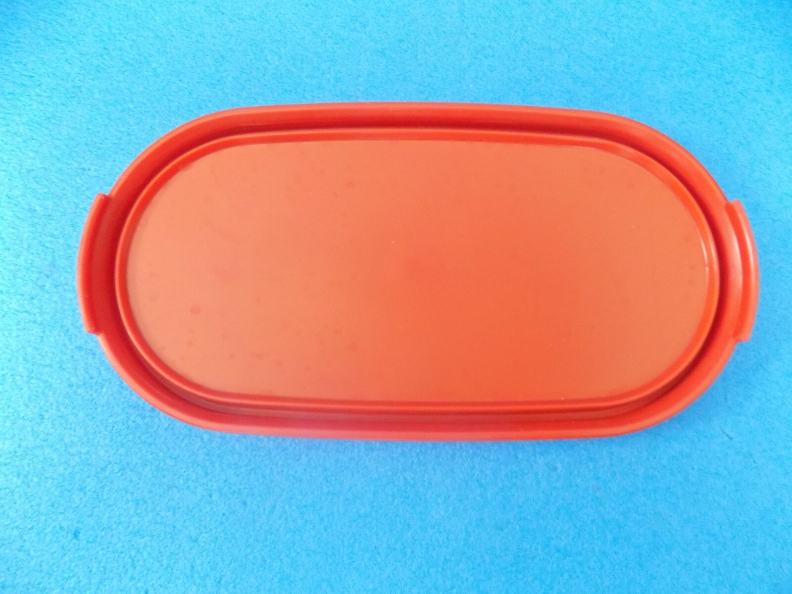 Tupperware #1612 Oval Modular Mate with Red Lid  (4 ¾ Cups) --  NICE ONE