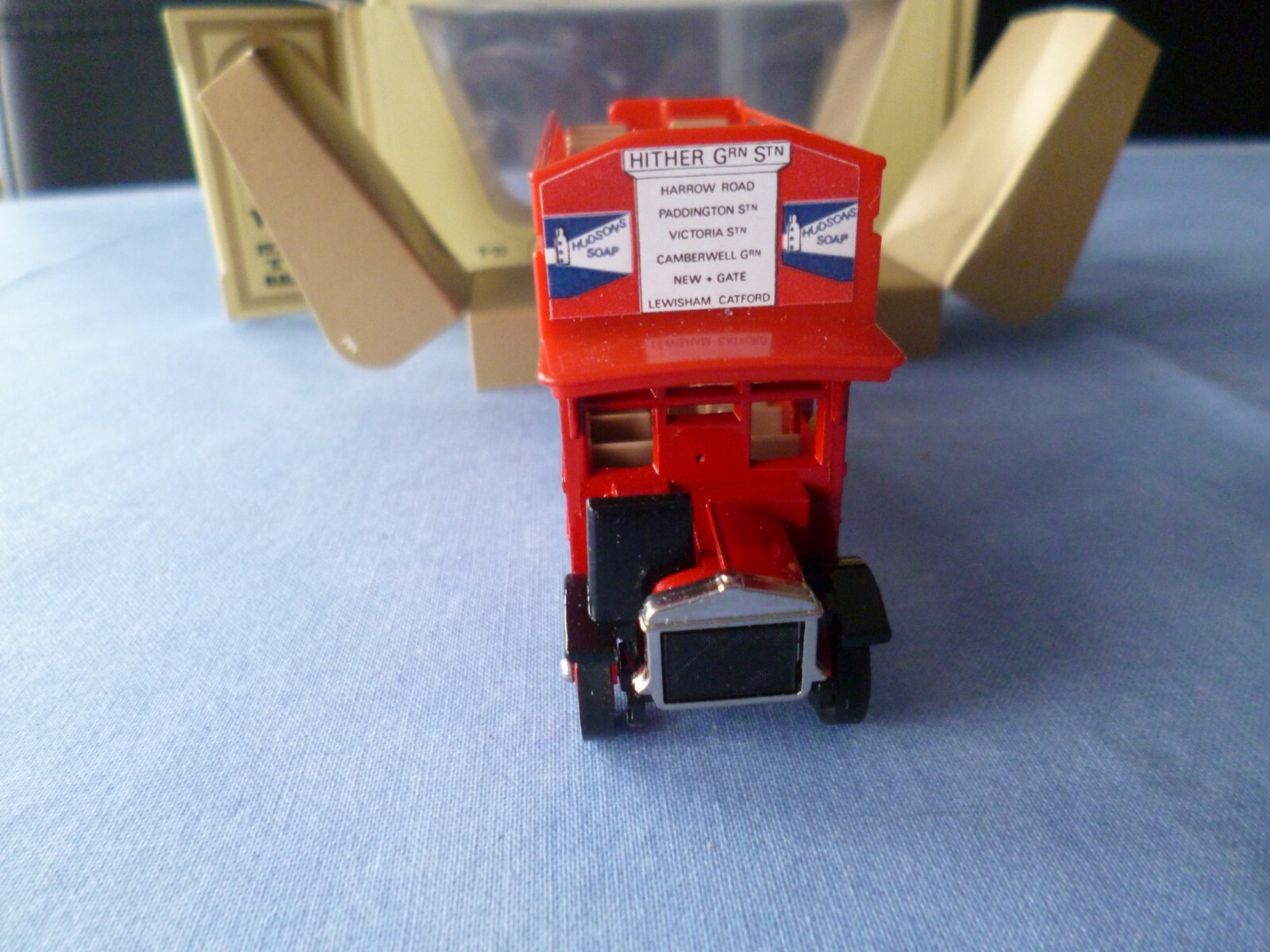 Matchbox Models of jesterjear Bus AEC 172 in OVP