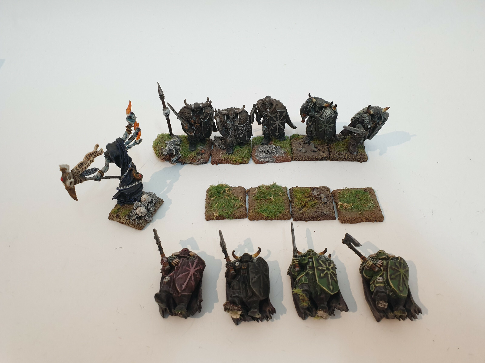 Warhammer Fantasy Krieger des Chaos Chaoskrieger Chaos Warriors + The Changeling