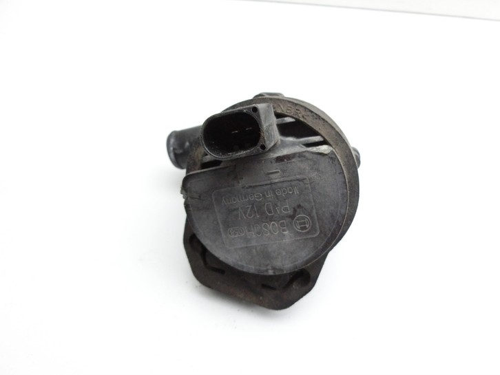 Mercedes W177 A200d 18-22 2,0d 110KW Umwelzpumpe Heizung Pumpe Mercedes W177 A200d 18-22 12.07.2019 A2048350364... Vorschau 4