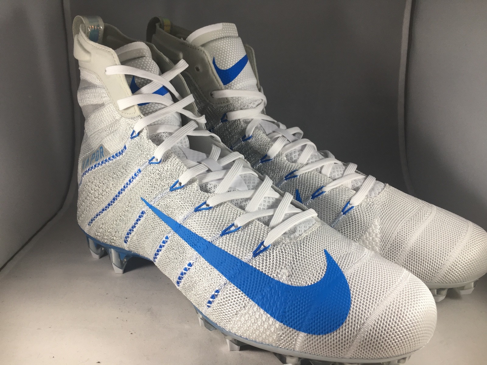 Nike Vapor Untouchable 3 Elite Mens size 11 12 Football Cleats AH7409-140