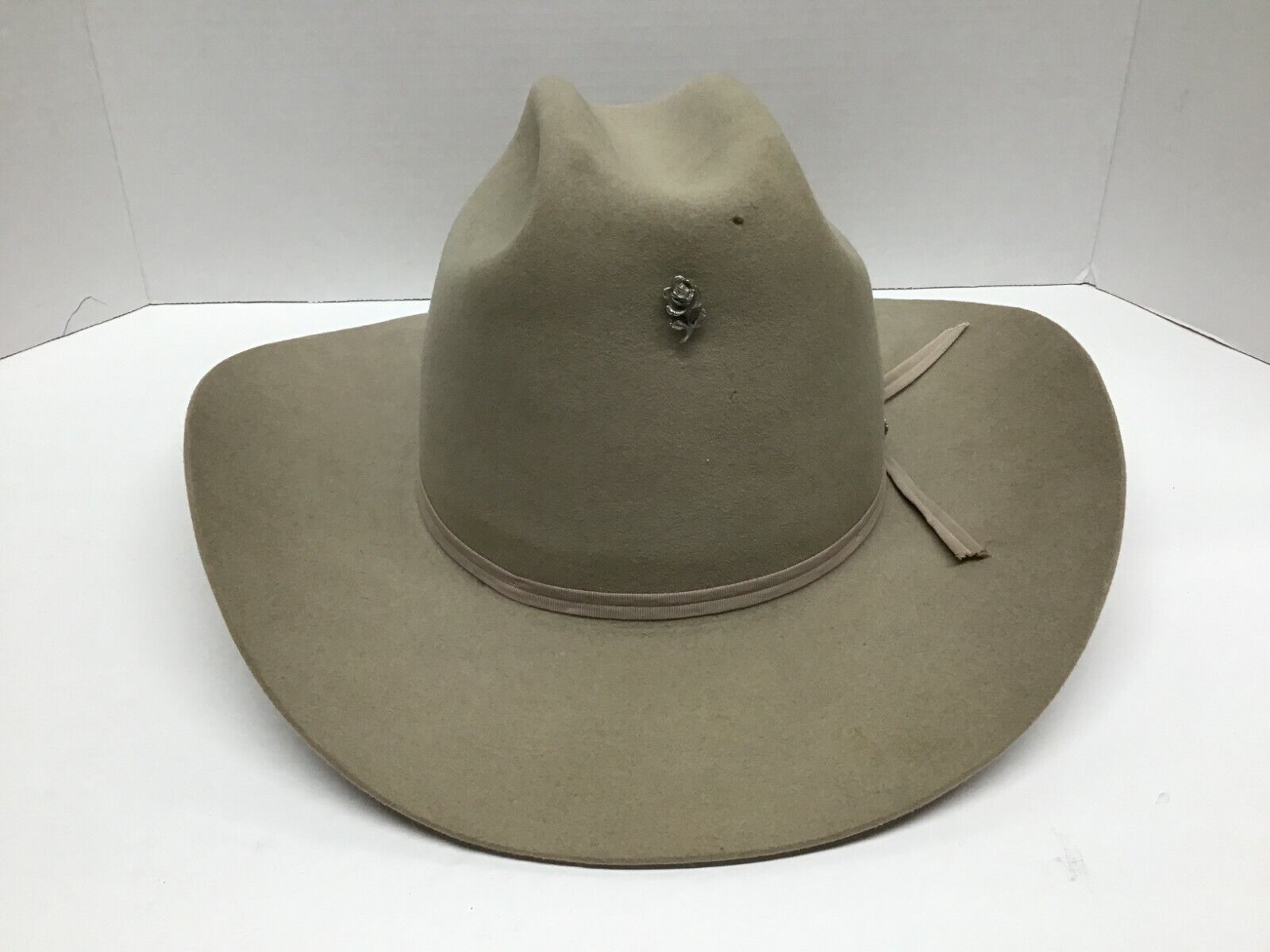 Stetson Vintage Size 7 4x Beaver Cowboy Hat with JBS Branding Iron Hat Pin | eBay Stetson Vintage Size 7 4x Beaver Cowboy Hat with JBS Branding Iron Hat Pin | eBay