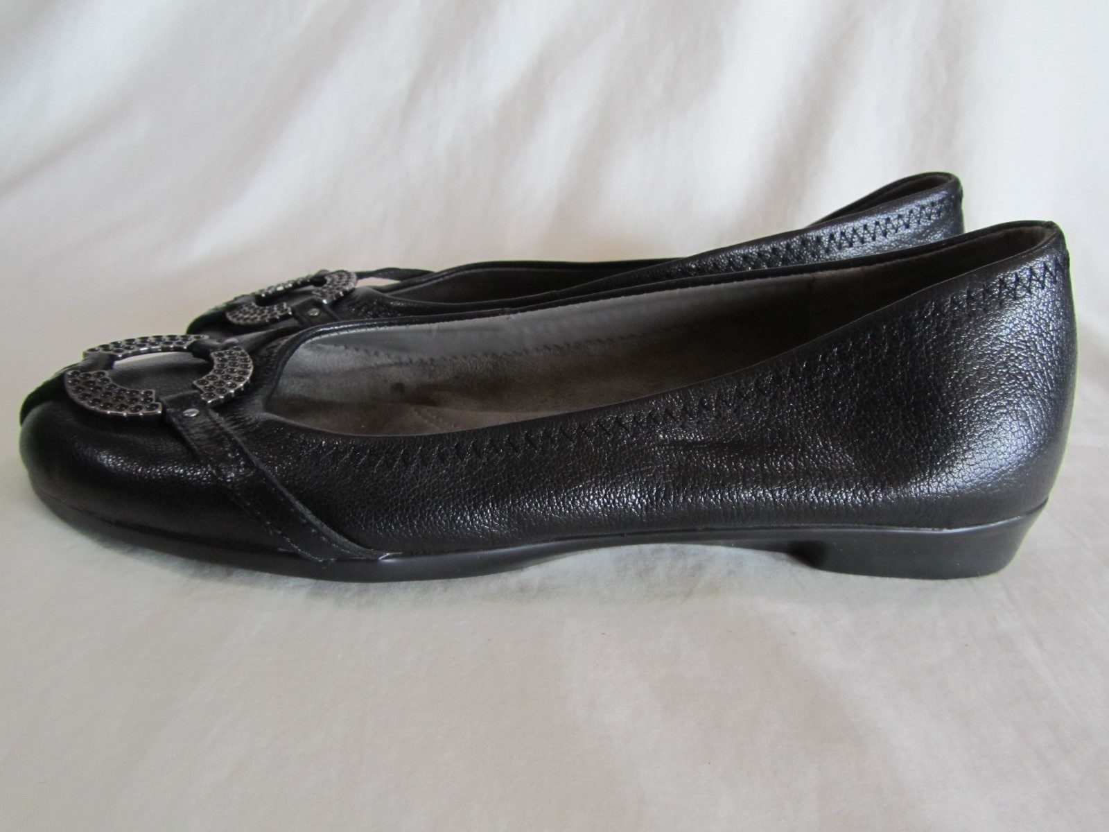 Aerosoles Rebecca Flats Black Leather Women Size 8.5M Memory Foam NWOB (S22)