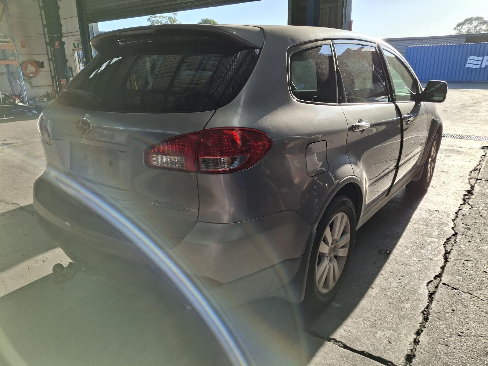 SUBARU TRIBECA B9 12/2007-01/2014 LEFT TAILLIGHT IN BODY - thumbnail 5