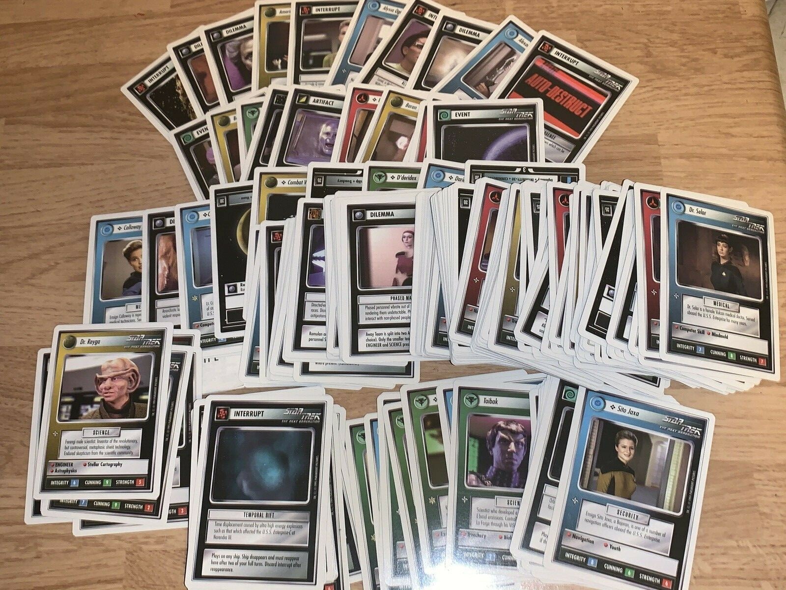 Star Trek 35th Anniversary トレーディングカード Amazon.com: Star Trek 25th Anniversary Official Trading