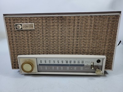 vintage zenith am fm tube radio
