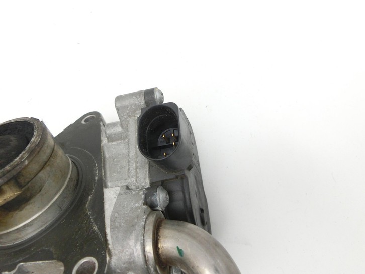 VW Touran II 5T 15-22 2,0 110KW DFEA EGR AGR Ventil Abgasrückführung VW Touran II 5T 15-22 11.03.2016 04L131501M... Vorschau 2