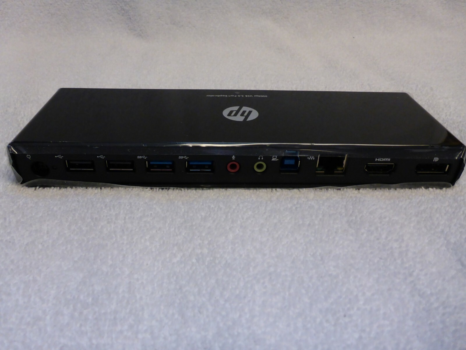 HP 3005pr USB 3.0 Port Replicator With Accessories