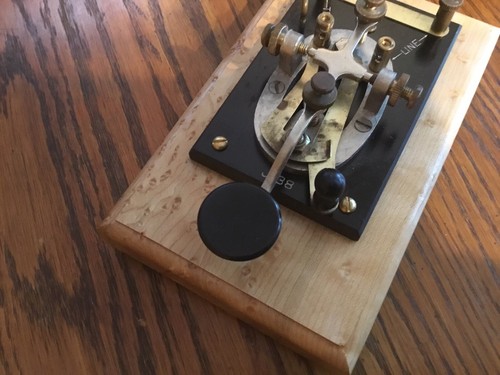 Vintage 1940's Telegraph Morse Key J-38 Bakelite Its Birdseye Maple Mount.