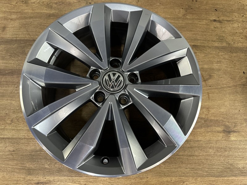 1x Original Alufelge Mayfield Vw T-Roc 2ga601025p Felge 7jx17 Et45