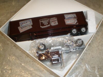 NEW WINROSS HERSHEYS RESSES PIECES & CHOCOLATE BOXES (YOU CHOOSE) (W2)