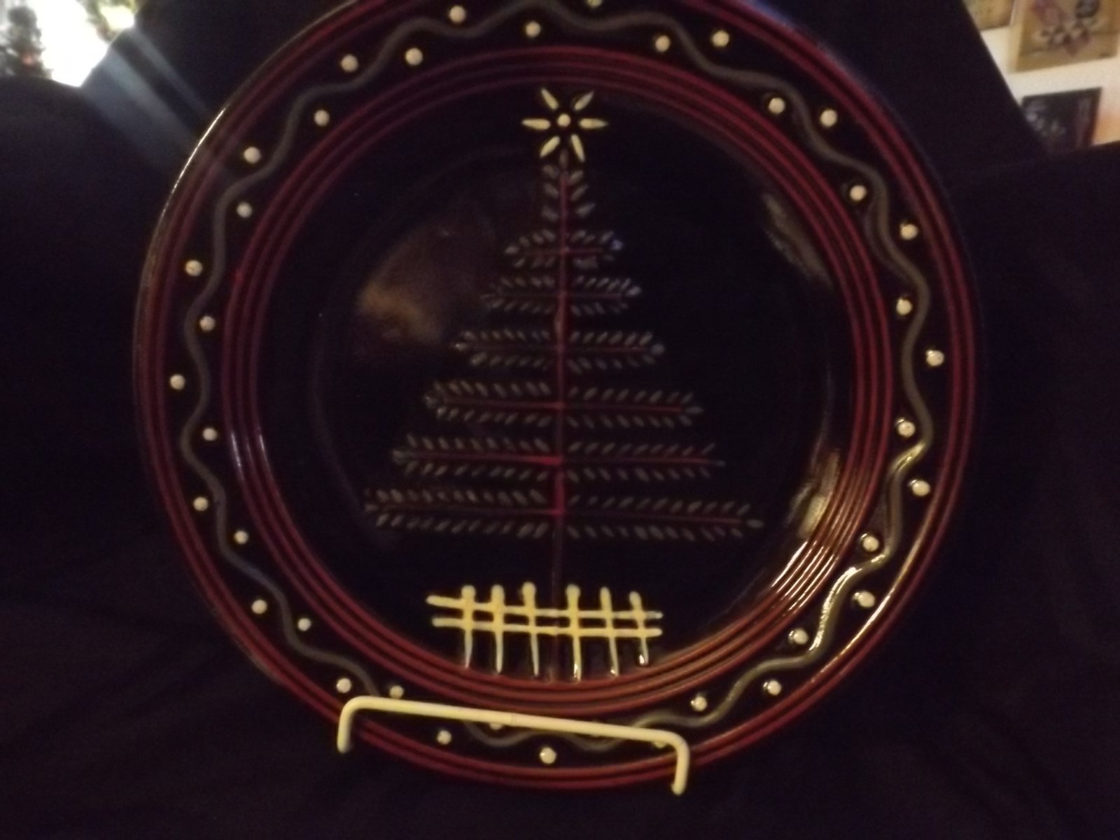 Heavy Pottery Christmas Plate