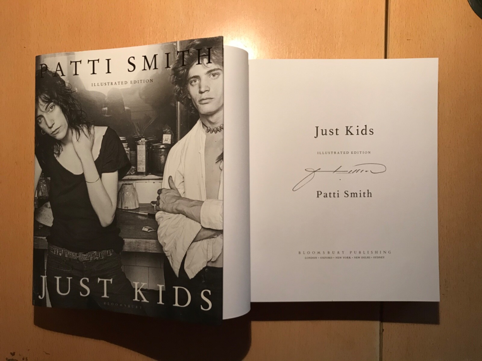 パティスミス 直筆サイン パンフレット パティスミス/Patti Smith 直筆