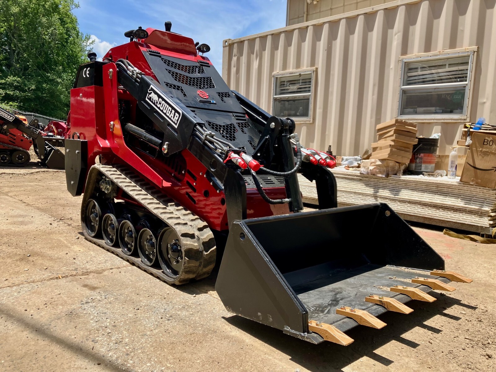 2024 Cougar CG827 Mini Skid Steer with Perkins or Kubota 2024 Cougar CG827 Mini Skid Steer with Perkins or Kubota