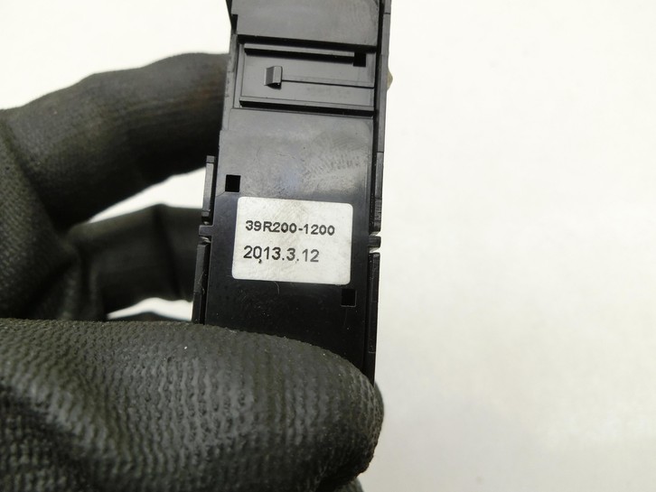 Interrupteur Régulateur pour Chauffage du siège gauche arrière Hyundai I40 CW 11-15 - Bild 3