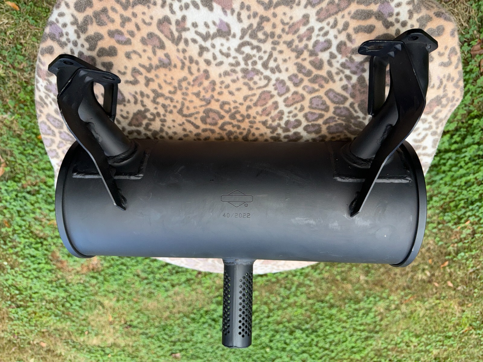Muffler For Horizontal 27-35HP Vanguard Big Block Engine