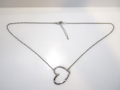 Mary kay shop necklace