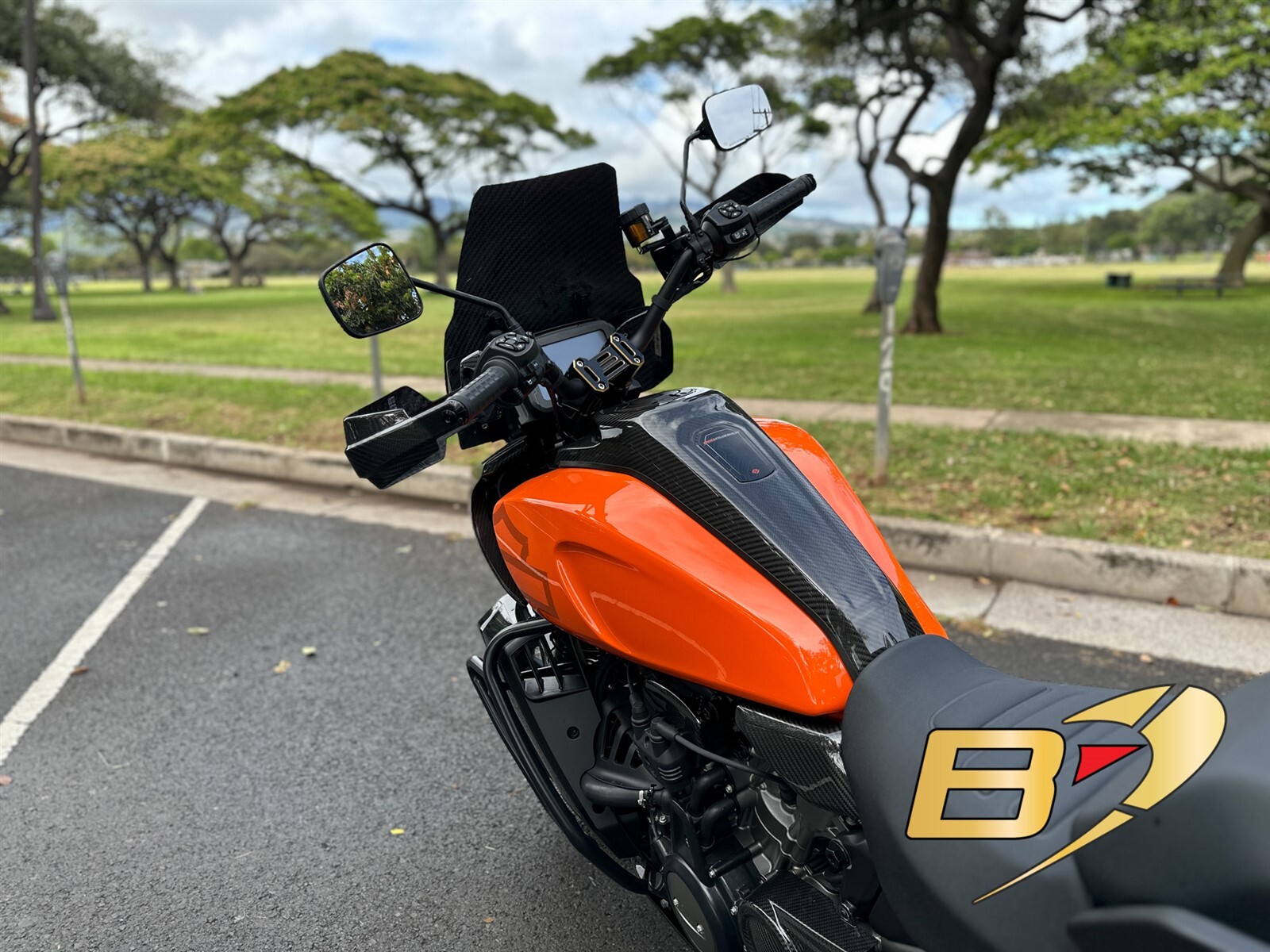 Harley Davidson Pan America 1250 2021+ Carbon Fiber Tank Pad Cover Twill