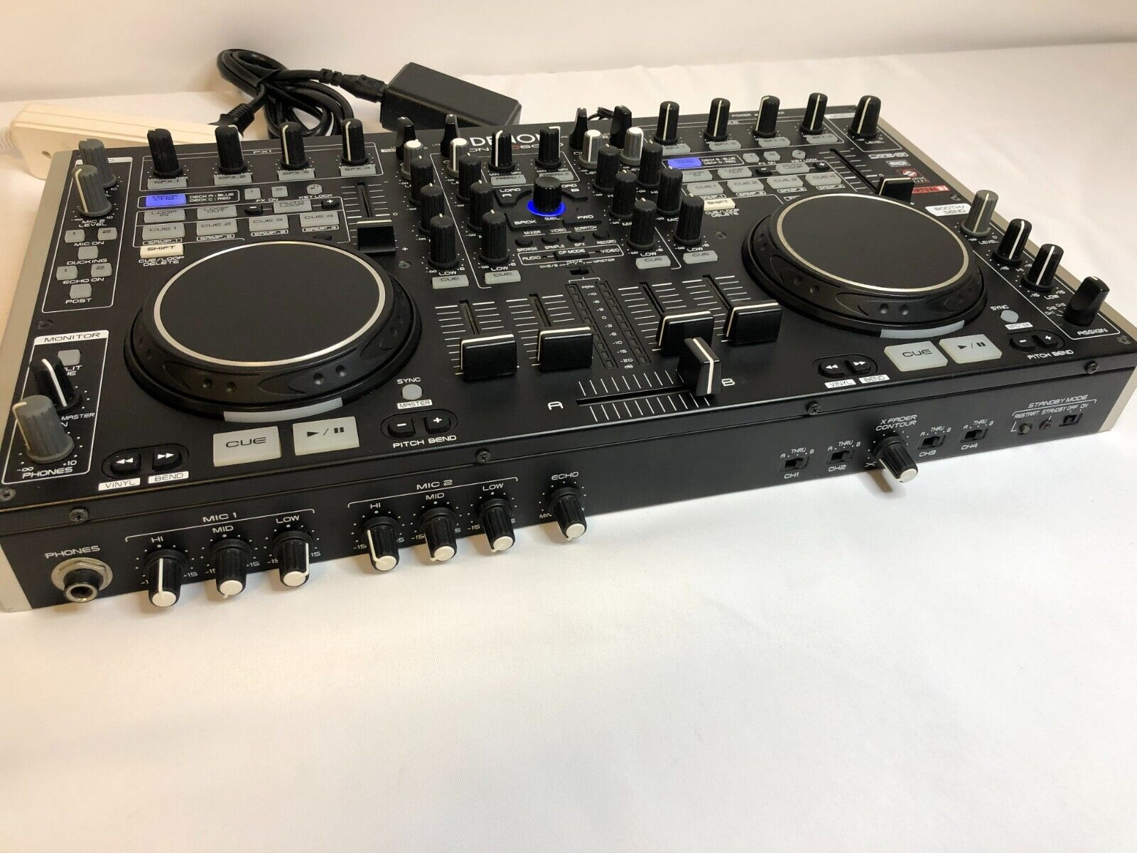 DENON DN-MC6000 4ch DJ Controller Mixer Traktor Virtual 4 DENON DN-MC6000 4ch DJ Controller Mixer Traktor Virtual 4